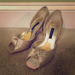 Caparros Adriana D'Orsay Pump Sz 6.5 Opal Beige