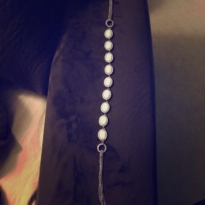 Very beautiful white and silver choker necklace