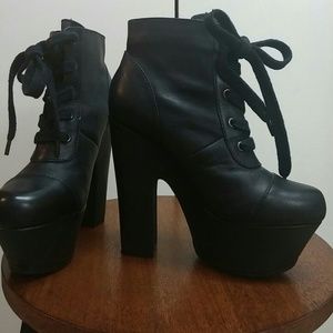Steve madden platform booties