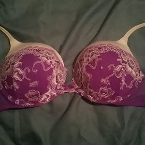 Bombshell 34b