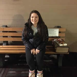 Meet your Posher, Julia