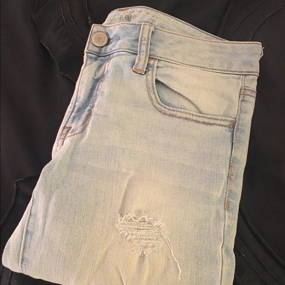American Eagle Ripped Jeggings