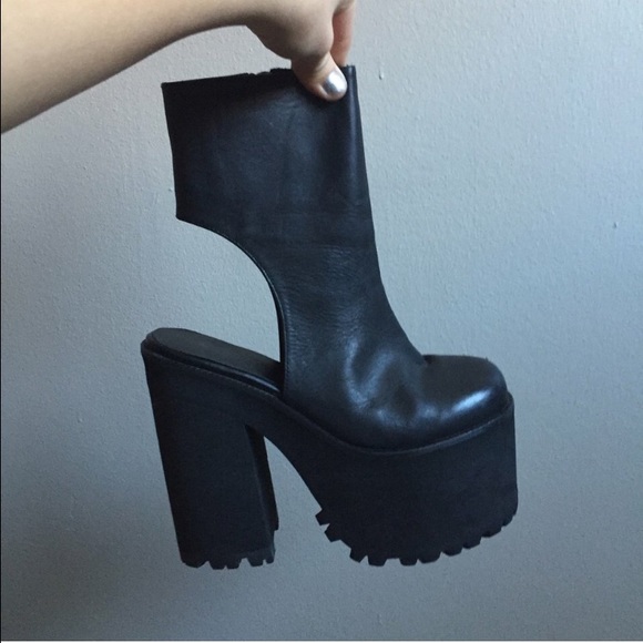 UNIF Boyle Boots - Picture 4 of 4