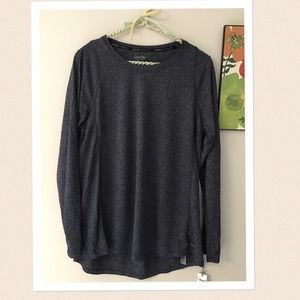 Reserve!!New Calvin Klein Performance shirt XL