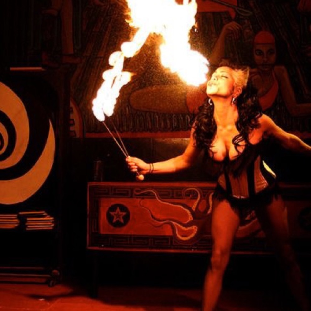 Meet your Posher, Joy