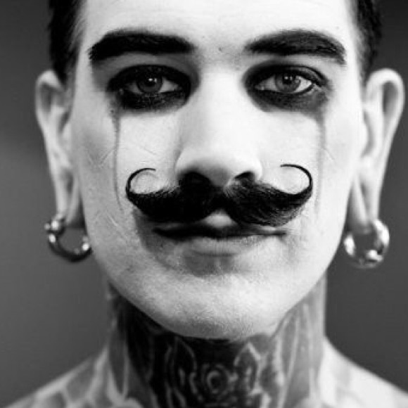 Meet your Posher, Joy - Picture 4 of 6