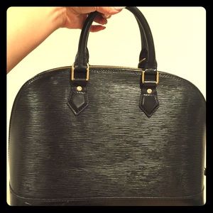 Louise Vuitton Epi leather