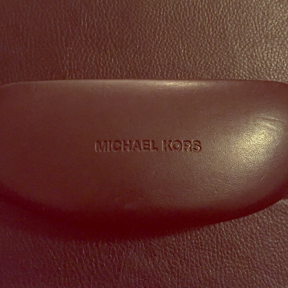 MICHAEL KORS EYEGLASS CASE