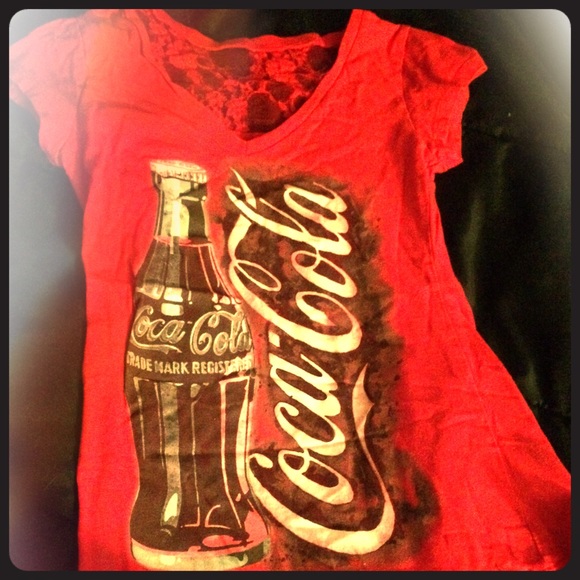 *Sold on Merc*Coca-cola Tee