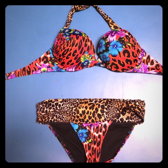 Bombshell Victoria's Secret Bikini