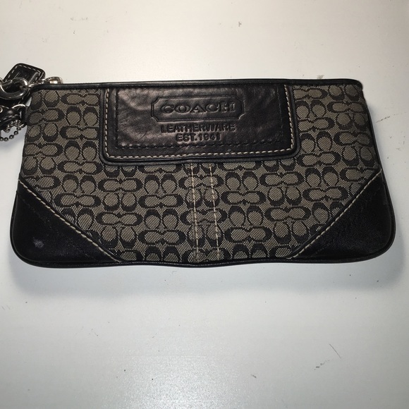 coach clutch purse