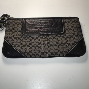 coach clutch purse