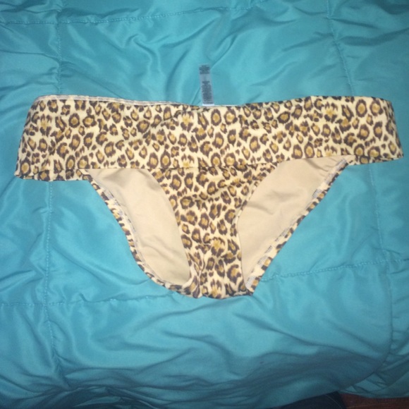 Victoria's Secret cheetah bikini bottom