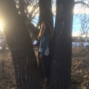 Meet your Posher, Anna