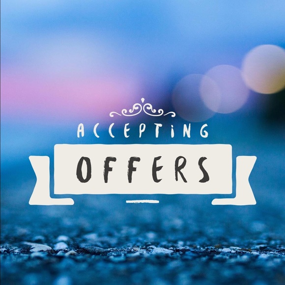 Meet your Posher, Jackie - Picture 2 of 3