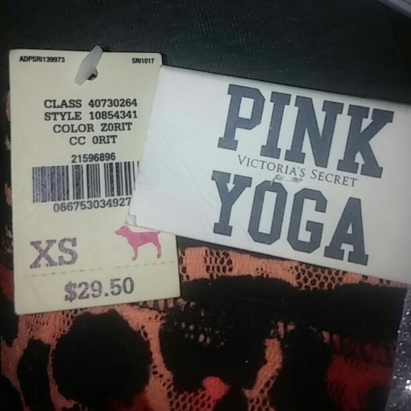 VS yoga shorts - Picture 3 of 3