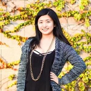 Meet your Posher, Carrie