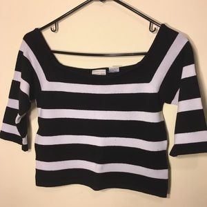 Black and white crop top!
