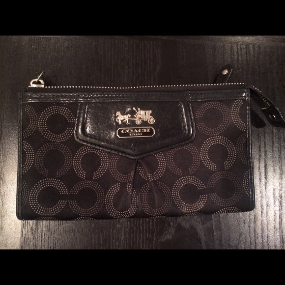 Super cute Coach wallet!