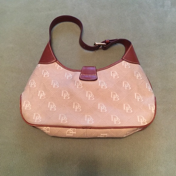 Gently Used💯authentic - Picture 2 of 2