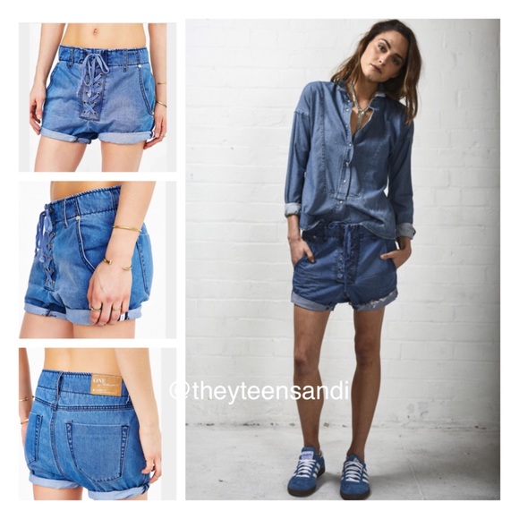 One Teaspoon Pants - One Teaspoon Vixen Super Freaks Chambray Shorts