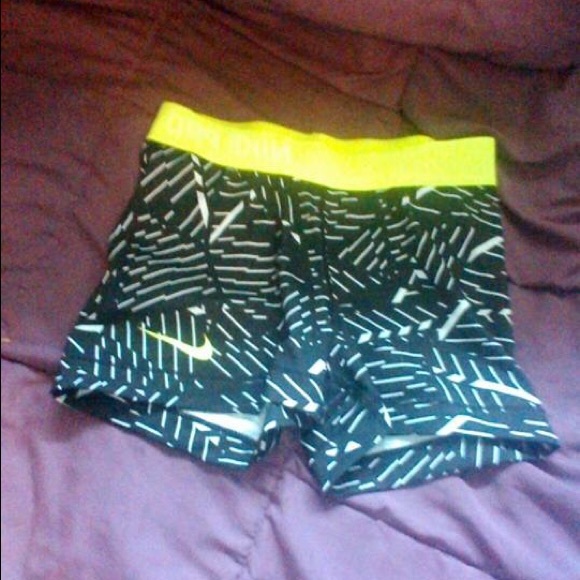 Nike Pants - Nike pro running shorts