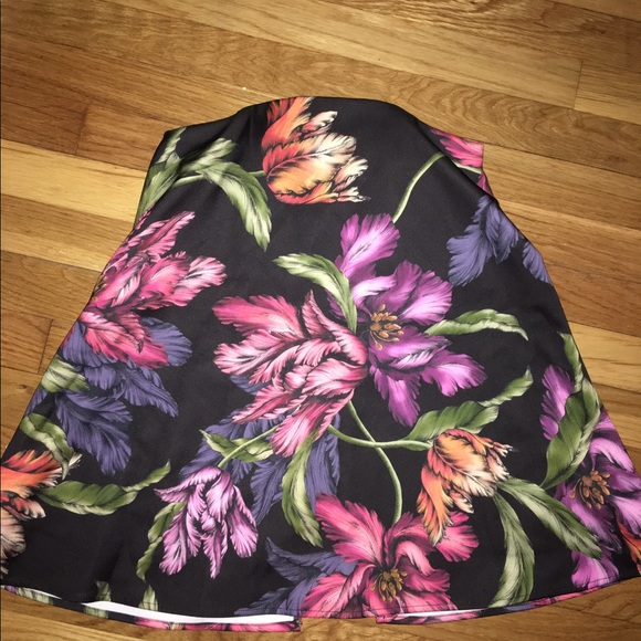 Gorgeous unique strapless shirt-- worn only once!!