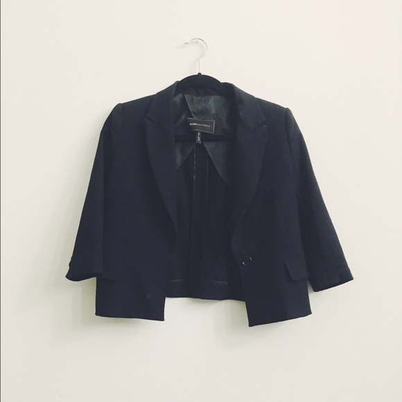 BCBG black cropped blazer