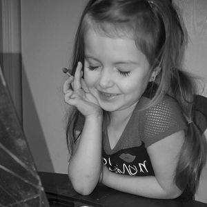 Meet your Posher, Ariel