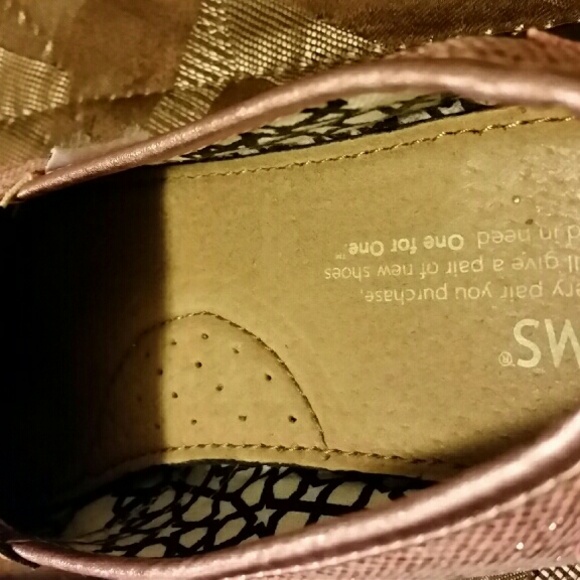 Addtl Pics - Picture 2 of 2