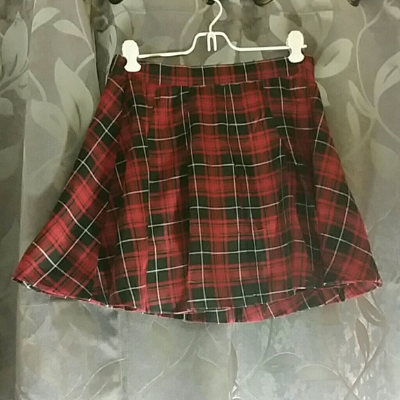 Plaid H&M skirt