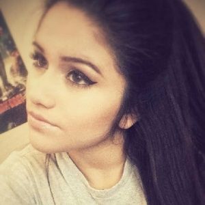 Meet your Posher, Kara