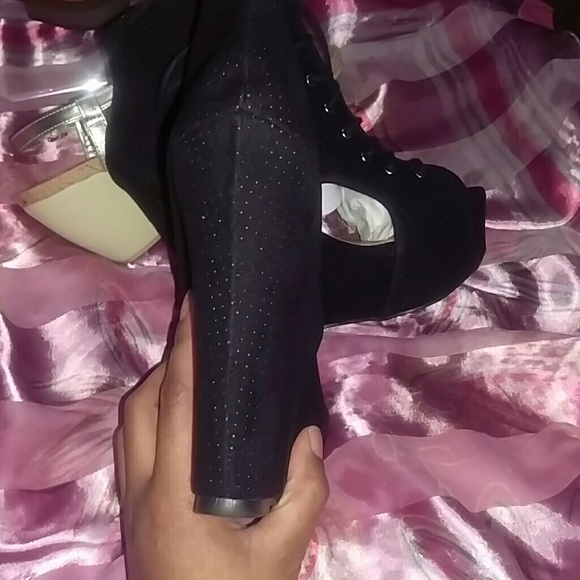 Wedge Open toe Booties - Picture 2 of 4