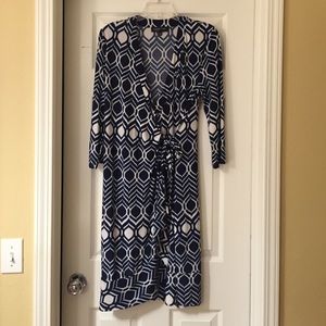 Jones New York Wrap Dress. Size L. Excellent Cond.