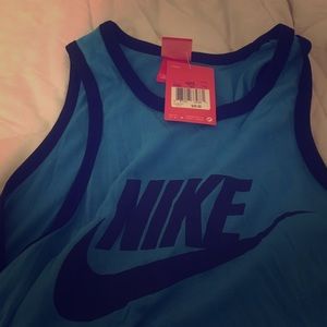 Nike tank top