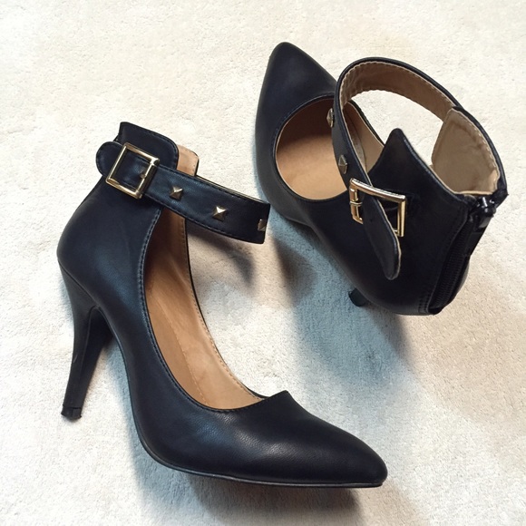 Black Heels w Gold Studded Ankle Strap