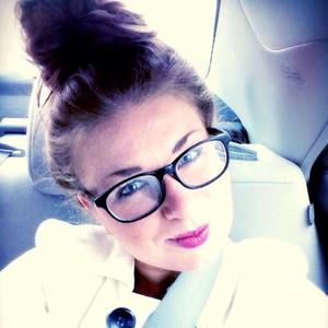 Meet your Posher, Katelyn