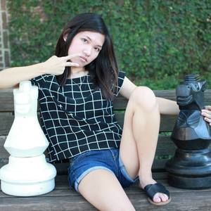 Meet your Posher, Faith