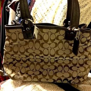Brand New Coach Purse✨