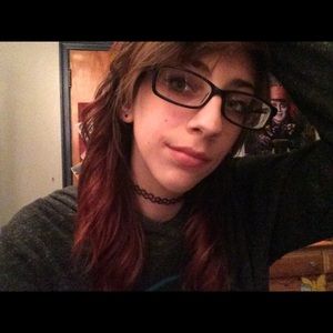 Meet your Posher, Janelle