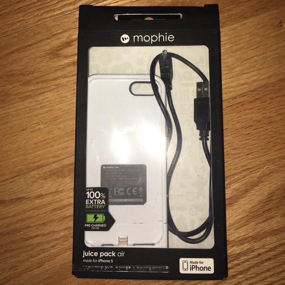 Mophie iPhone 5 charging case (with box) !