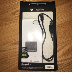 Mophie iPhone 5 charging case (with box) !