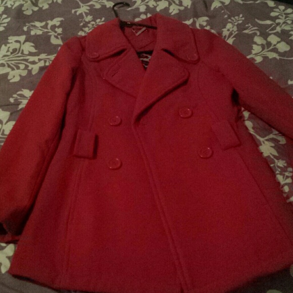 Red Coat Never Been worn ( missing the belt )