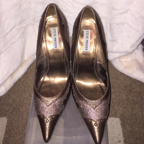 Steve Madden Pointy heels