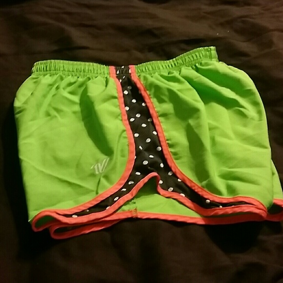 Super cute running shorts!!