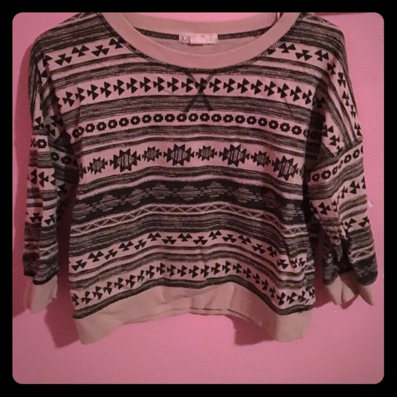 Adorable Tribal Print Pullover