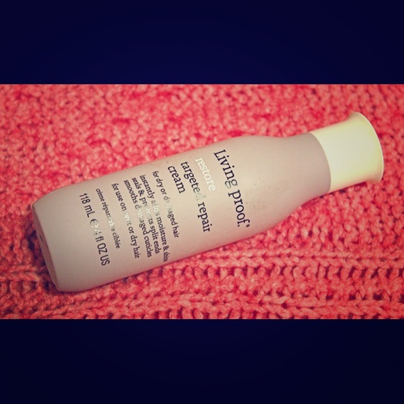 Living proof restore targeted repair cream