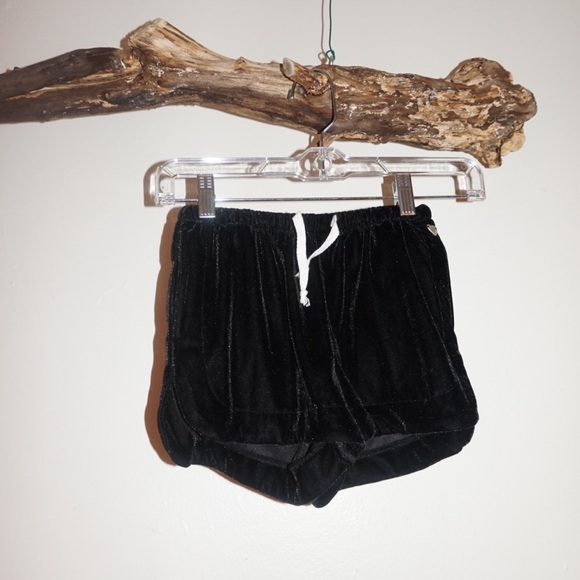 Kendall & Kylie brand Velvet Drawstring Short - XS