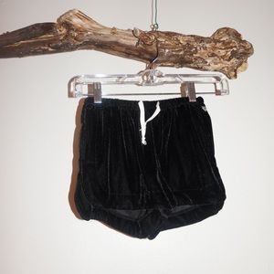 Kendall & Kylie brand Velvet Drawstring Short - XS