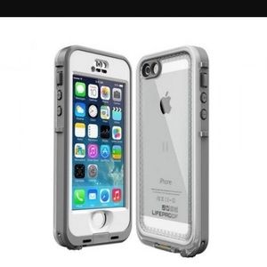 ISO White clear back life proof case! For iPhone 6